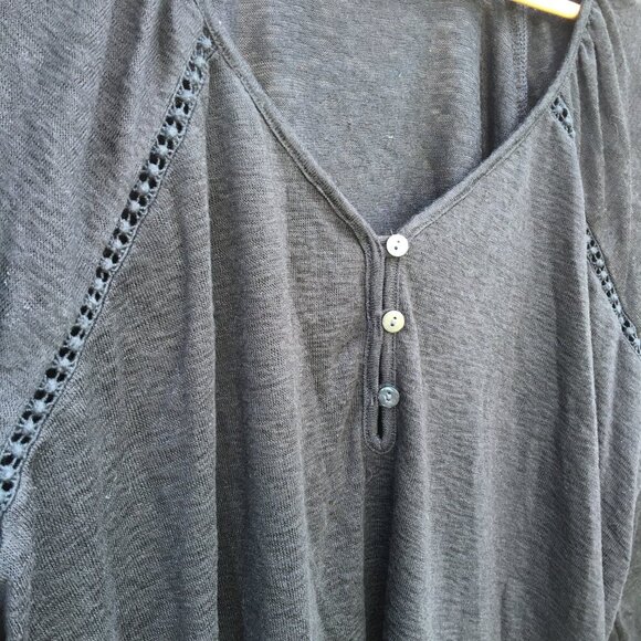 Old Navy Top Womens XXL Black Burnout Knit Crochet Detail Henley Vneck - Picture 3 of 9